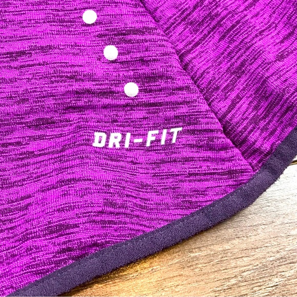Nike Sphere Element Women’s Dri-Fit Purple Long Sleeve Athletic Sweatshirt XS - Picture 5 of 8